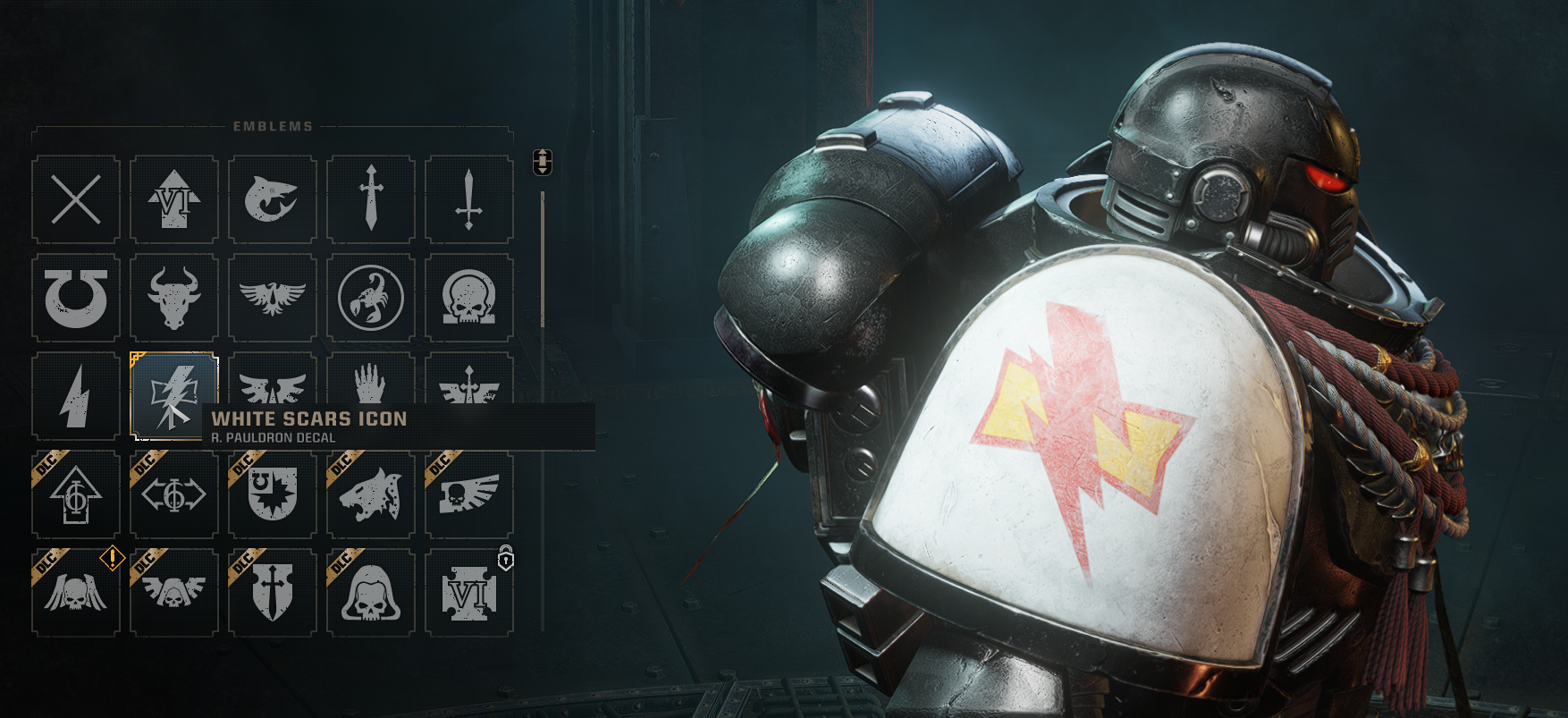 Right pauldron emblems don't match with left pauldron emblems - Space ...